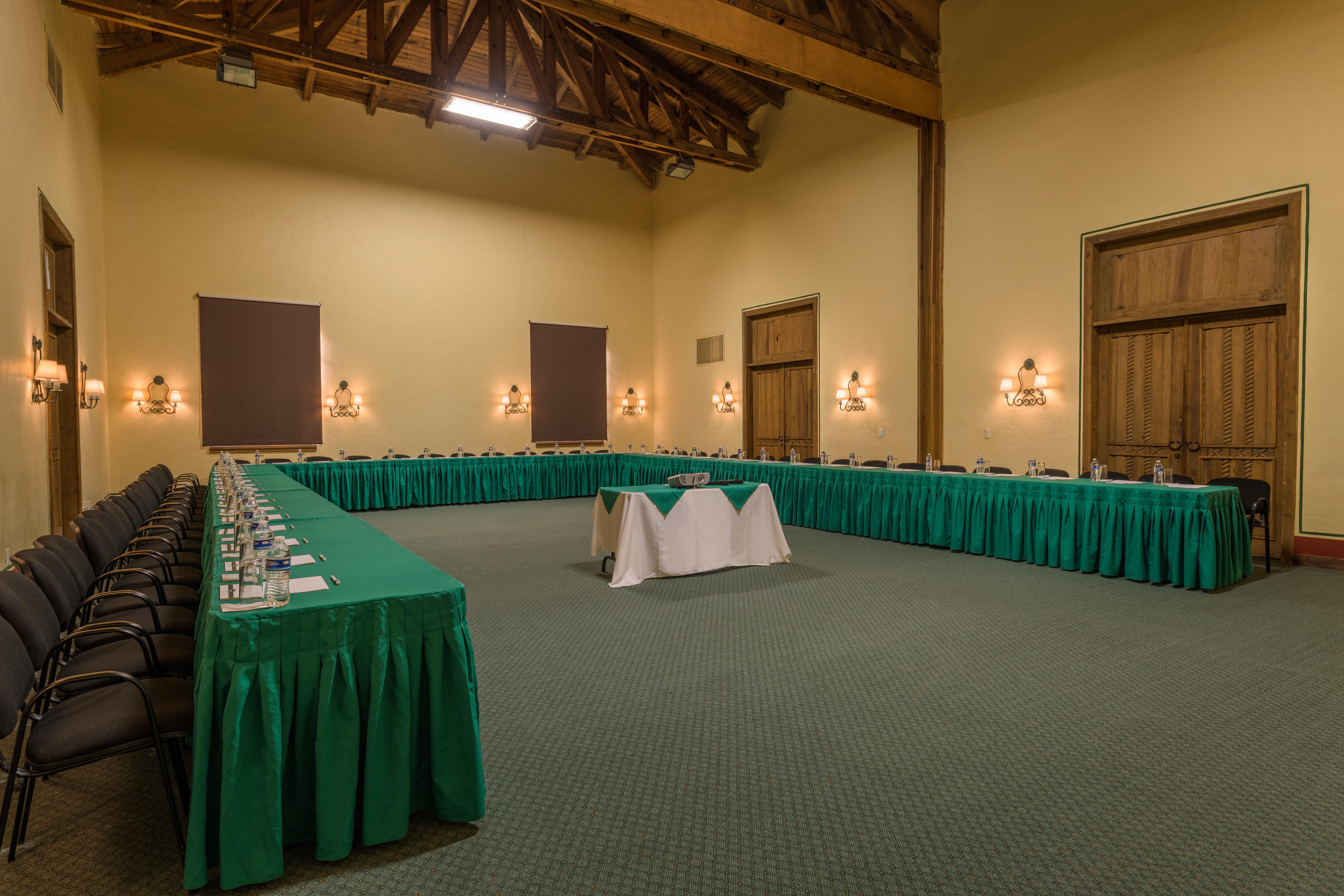 Hotel Country Club